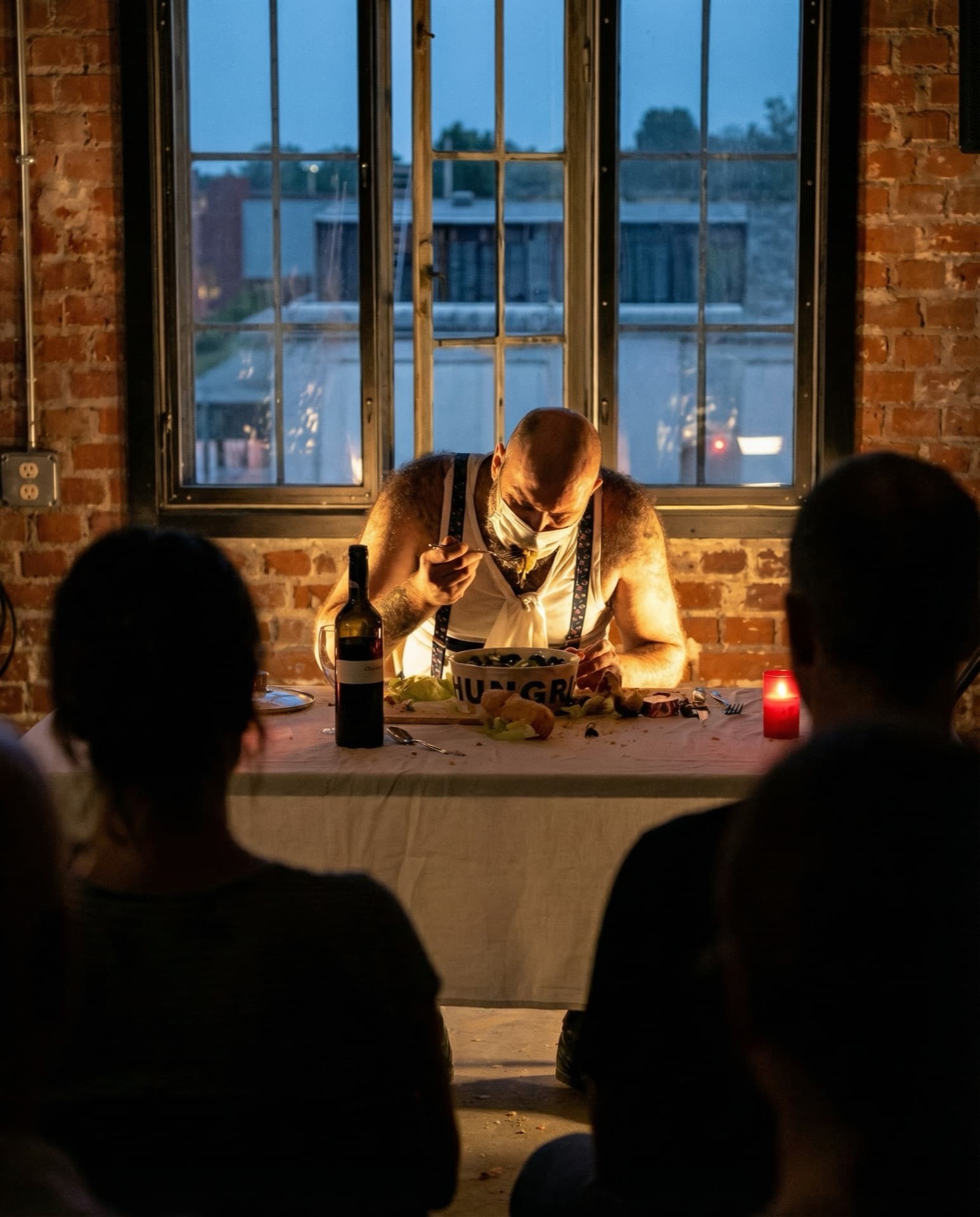 DINNER performance audience view